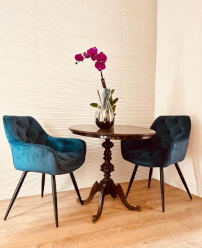 Raisi Suites & Apartment